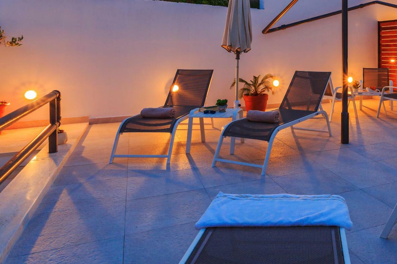 Apartments Meri Трогир Экстерьер фото