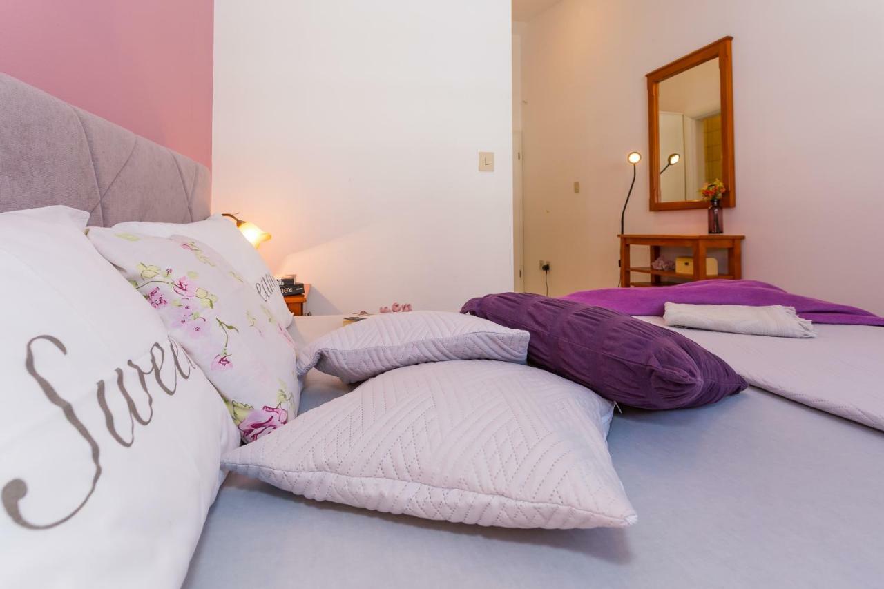 Apartments Meri Трогир Экстерьер фото